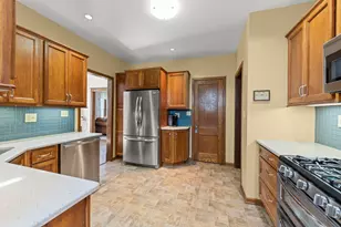 1924 Pine Rd, Homewood, IL 60430 - Photo 11