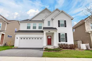 395 S Pointe Ave, South Elgin, IL 60177 - Photo 1