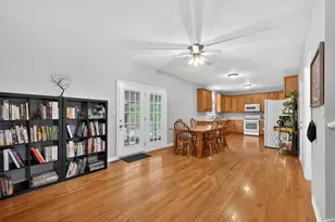 1173 Fox Hollow Ct, Dekalb, IL 60115 - Photo 11