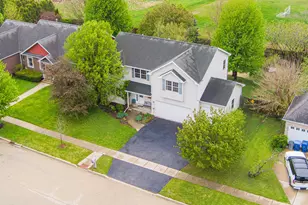 1173 Fox Hollow Ct, Dekalb, IL 60115 - Photo 3