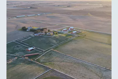 17207 Chase Road, Dekalb, IL 60115 - Photo 5