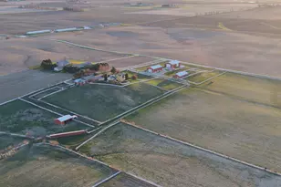 17207 Chase Rd, Dekalb, IL 60115 - Photo 5