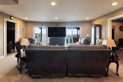 17207 Chase Road, Dekalb, IL 60115 - Photo 55