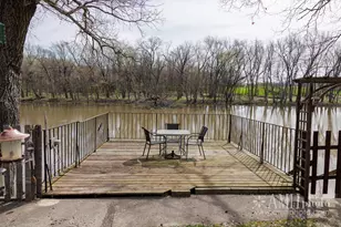 130 N La Rocque River Dr, Clifton, IL 60927 - Photo 3