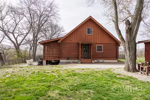130 N La Rocque River Dr, Clifton, IL 60927 - Photo 7