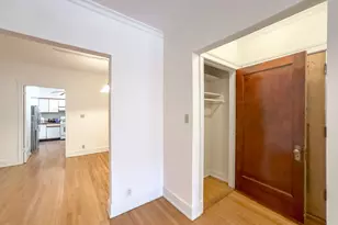 6300 N Glenwood Ave, Chicago, IL 60660 - Photo 9