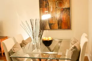 222 E Pearson St, Chicago, IL 60611 - Photo 3