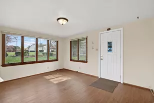 1301 Sherwood Pl, Joliet, IL 60435 - Photo 17