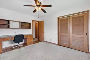 1301 Sherwood Pl, Joliet, IL 60435 - Photo 21