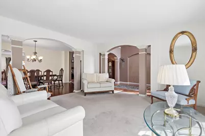 4917 Kimball Lane, Carpentersville, IL 60110 - Photo 5