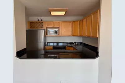 [Address not provided], Chicago, IL 60657 - Photo 3