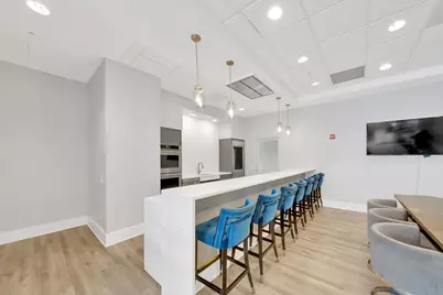 545 N Dearborn Street #2303, Chicago, IL 60654 - Photo 17