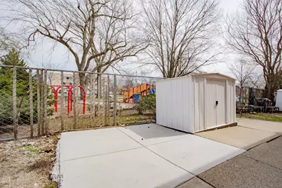 4852 Carol Street #D, Skokie, IL 60077 - Photo 5