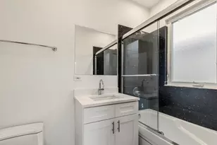 5138 Morse Ave, Skokie, IL 60077 - Photo 21