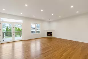 5138 Morse Ave, Skokie, IL 60077 - Photo 9