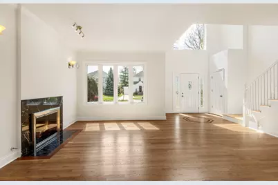 5138 Morse Avenue, Skokie, IL 60077 - Photo 7