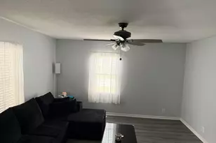 430 W Washington St, Hoopeston, IL 60942 - Photo 11