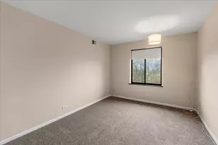820 Elder Rd, Homewood, IL 60430 - Photo 17