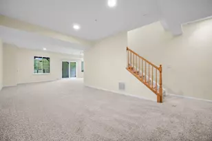 1028 Orchard Pond Ct, Lake Zurich, IL 60047 - Photo 29