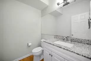 1028 Orchard Pond Ct, Lake Zurich, IL 60047 - Photo 27