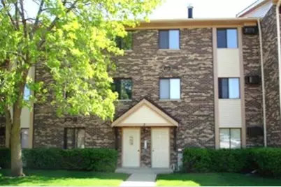 3 Parkside Court #10, Vernon Hills, IL 60061 - Photo 1