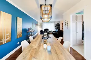127 W King Henry Ct, Palatine, IL 60067 - Photo 5