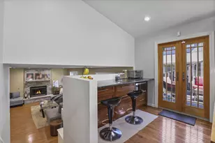 17028 Redwood Ct, Orland Hills, IL 60487 - Photo 11