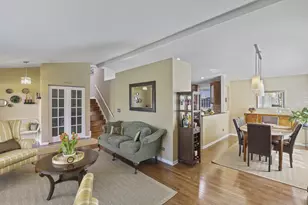 17028 Redwood Ct, Orland Hills, IL 60487 - Photo 5