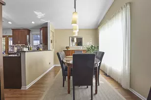 17028 Redwood Ct, Orland Hills, IL 60487 - Photo 13