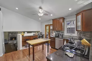 17028 Redwood Ct, Orland Hills, IL 60487 - Photo 7