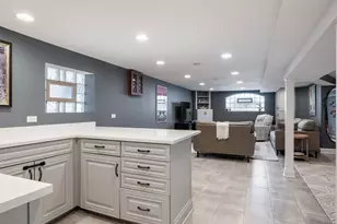 4823 W Argyle St, Chicago, IL 60630 - Photo 27