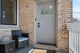 4823 W Argyle St, Chicago, IL 60630 - Photo 35