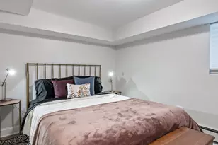 4823 W Argyle St, Chicago, IL 60630 - Photo 33
