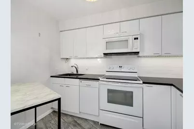 [Address not provided], Chicago, IL 60654 - Photo 9