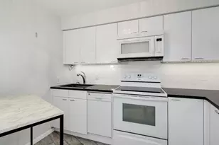 [Address not provided], Chicago, IL 60654 - Photo 9