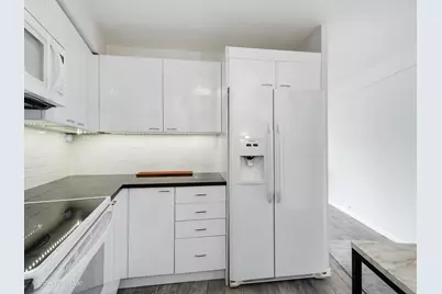 [Address not provided], Chicago, IL 60654 - Photo 7
