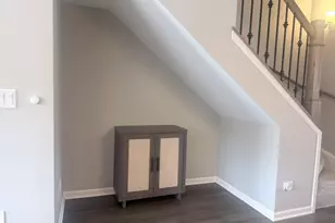 3117 N Karlov Ave, Chicago, IL 60641 - Photo 5