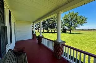 16606 Backbone Rd, Princeton, IL 61356 - Photo 5