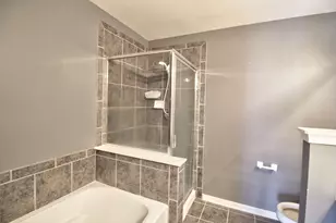 2378 Georgetown Cir, Aurora, IL 60506 - Photo 15