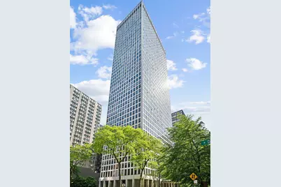 260 E Chestnut Street #4003, Chicago, IL 60611 - Photo 1