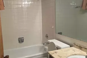 300 Park Ave, Calumet City, IL 60409 - Photo 13