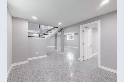 3548 Clinton Avenue, Berwyn, IL 60402 - Photo 37