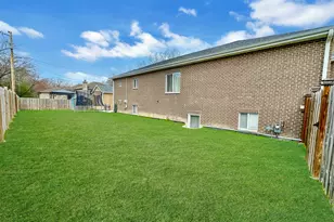 8566 S 83rd Ave, Hickory Hills, IL 60457 - Photo 45