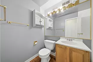 6701 S Crandon Ave, Chicago, IL 60649 - Photo 23