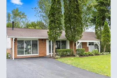 595 Aberdeen Street, Hoffman Estates, IL 60169 - Photo 1