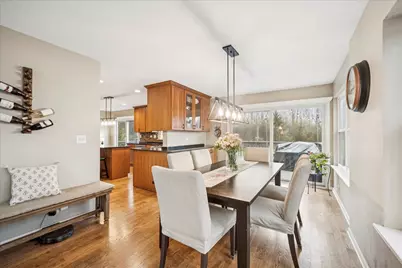 1324 Richmond Lane, Bartlett, IL 60103 - Photo 5