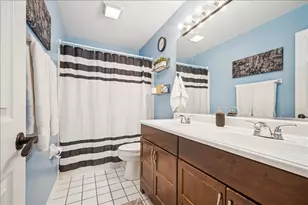 1324 Richmond Ln, Bartlett, IL 60103 - Photo 19