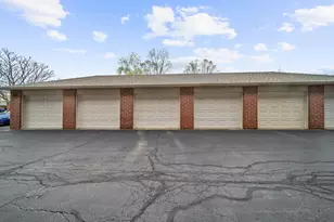 6870 W Winding Trail, Oak Forest, IL 60452 - Photo 19