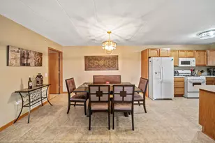 6870 W Winding Trail, Oak Forest, IL 60452 - Photo 5