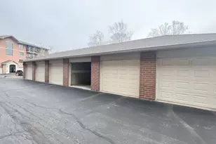 6870 W Winding Trail, Oak Forest, IL 60452 - Photo 21